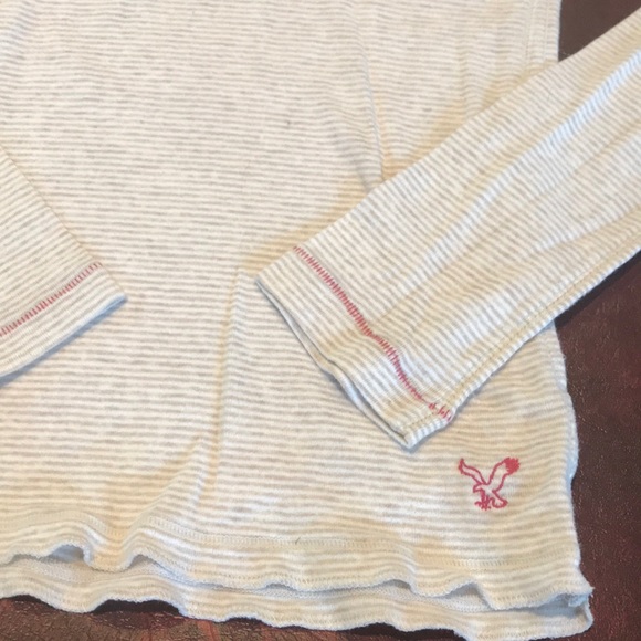 Oatmeal Thin-striped Long T-shirt - Picture 2 of 3